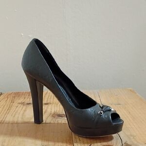 Gucci Vintage Black Leather Peep Toe Platform Heels Size 41.5 Made in Italy